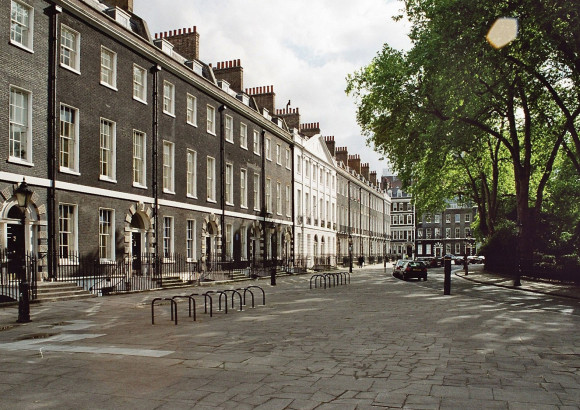 Bedford square corner